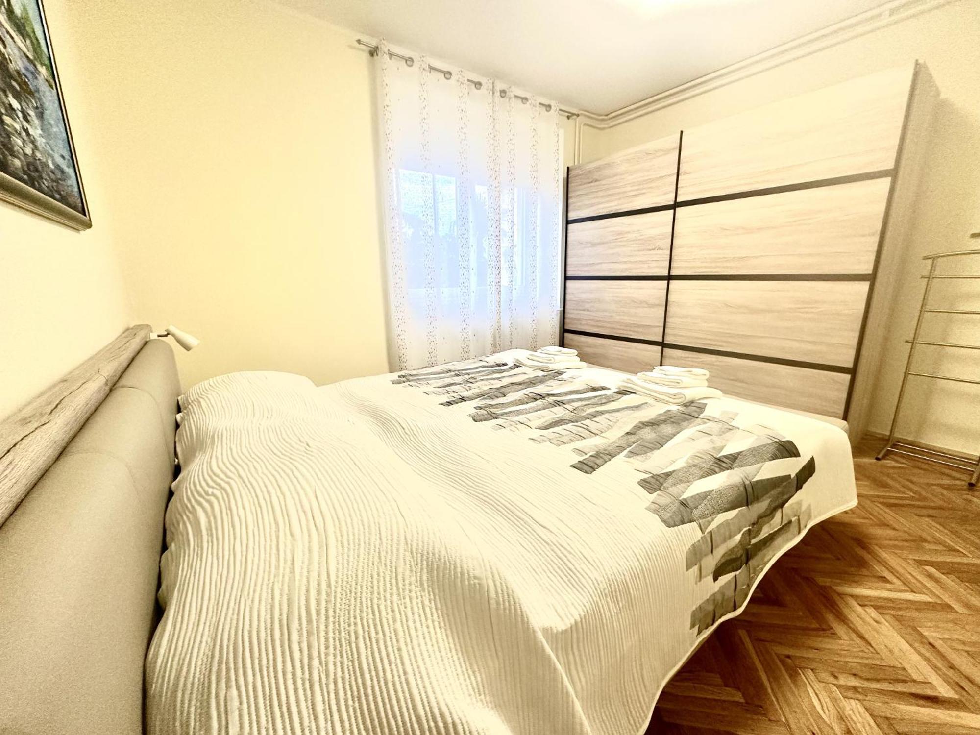 Apartments Dujmic - 50M From The Sea With Private Parking Ičići Exterior foto