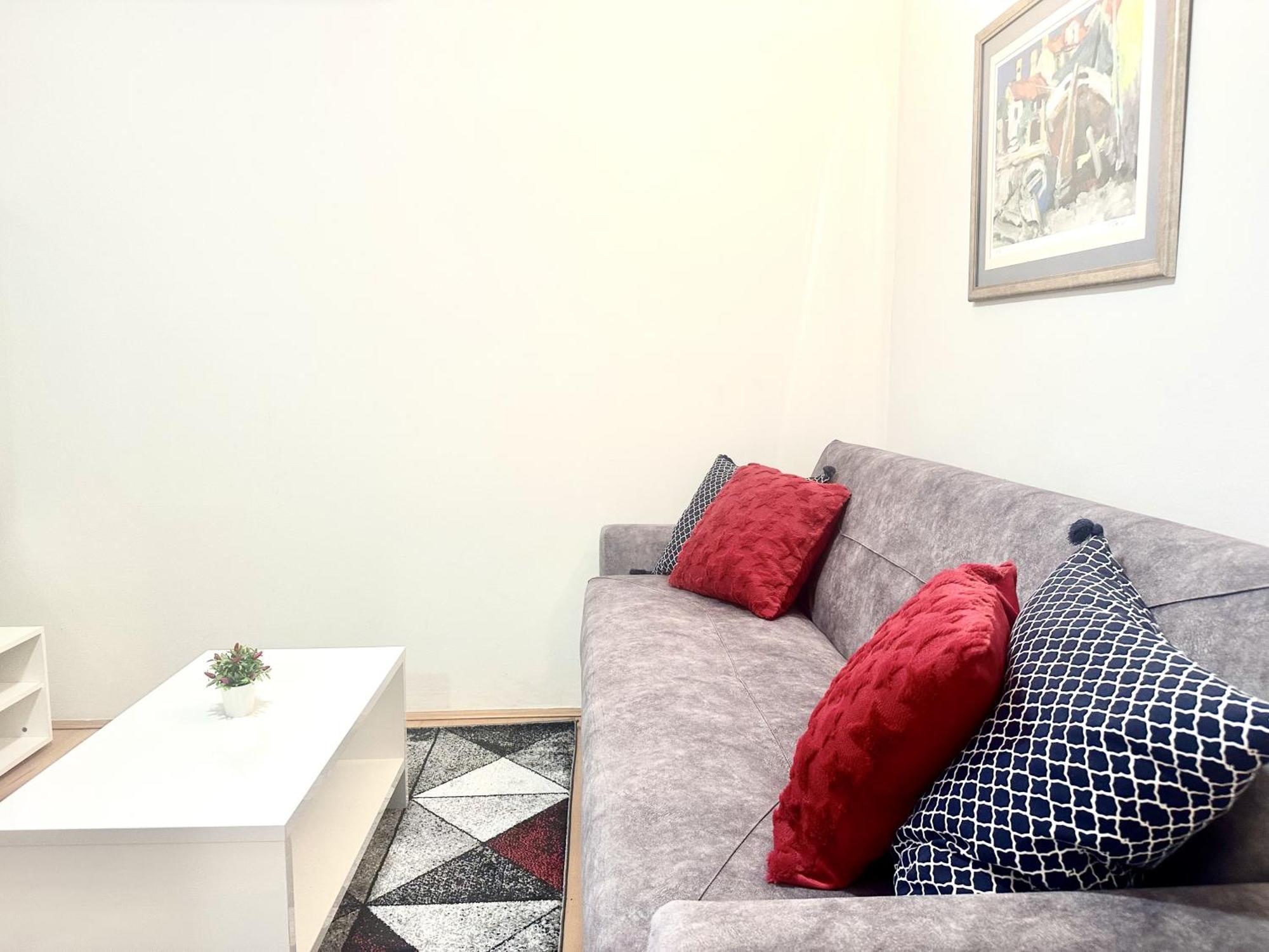 Apartments Dujmic - 50M From The Sea With Private Parking Ičići Exterior foto